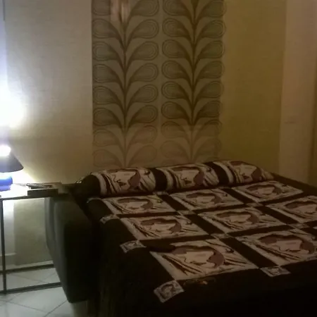 A Casa Con Stefania בית הארחה
